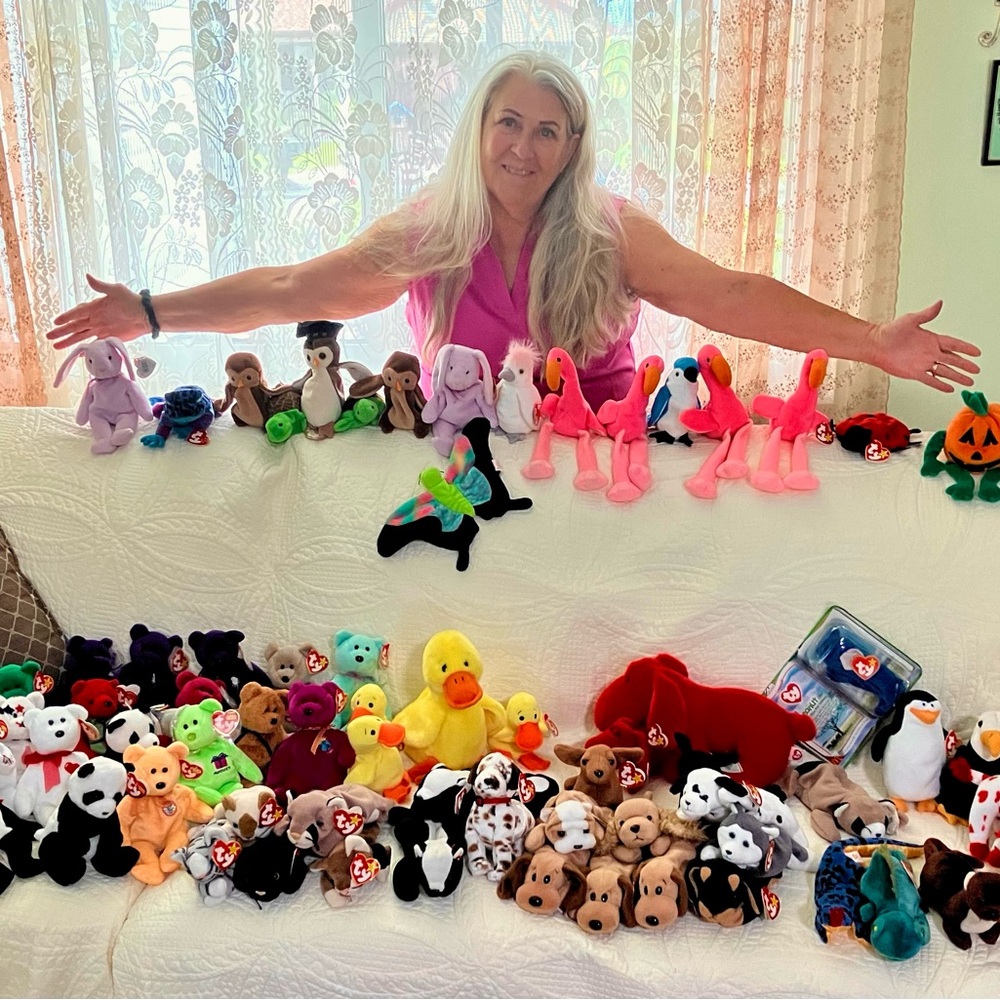 FLIER EST LIVE !!!LOTS OF TY BEANIE BABIES MESSAGE IF INTERESTED